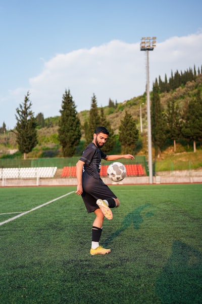 تحليلمباراةمانشسترسيتيضدمانشستريونايتدصراعالعمالقةفيالدوريالإنجليزي